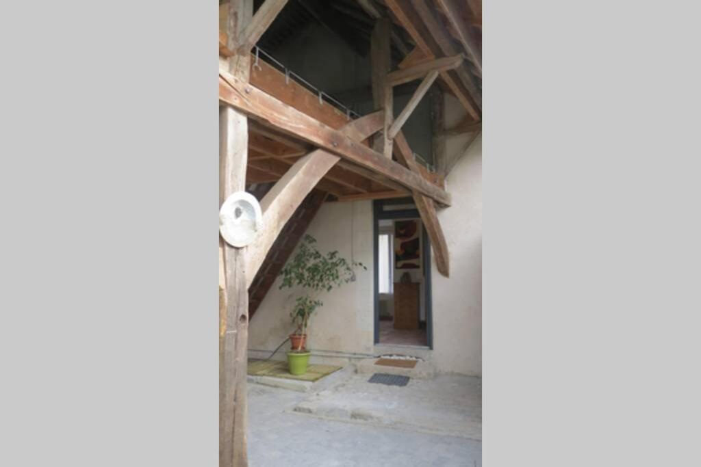 Escale Tourangelle Apartamento Monts Exterior foto